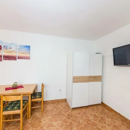 Martin Apartamento Zaton (Zadar)
